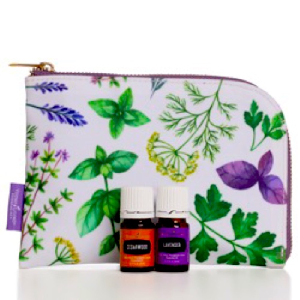 ISO YOUNG LIVING OIL POUCH